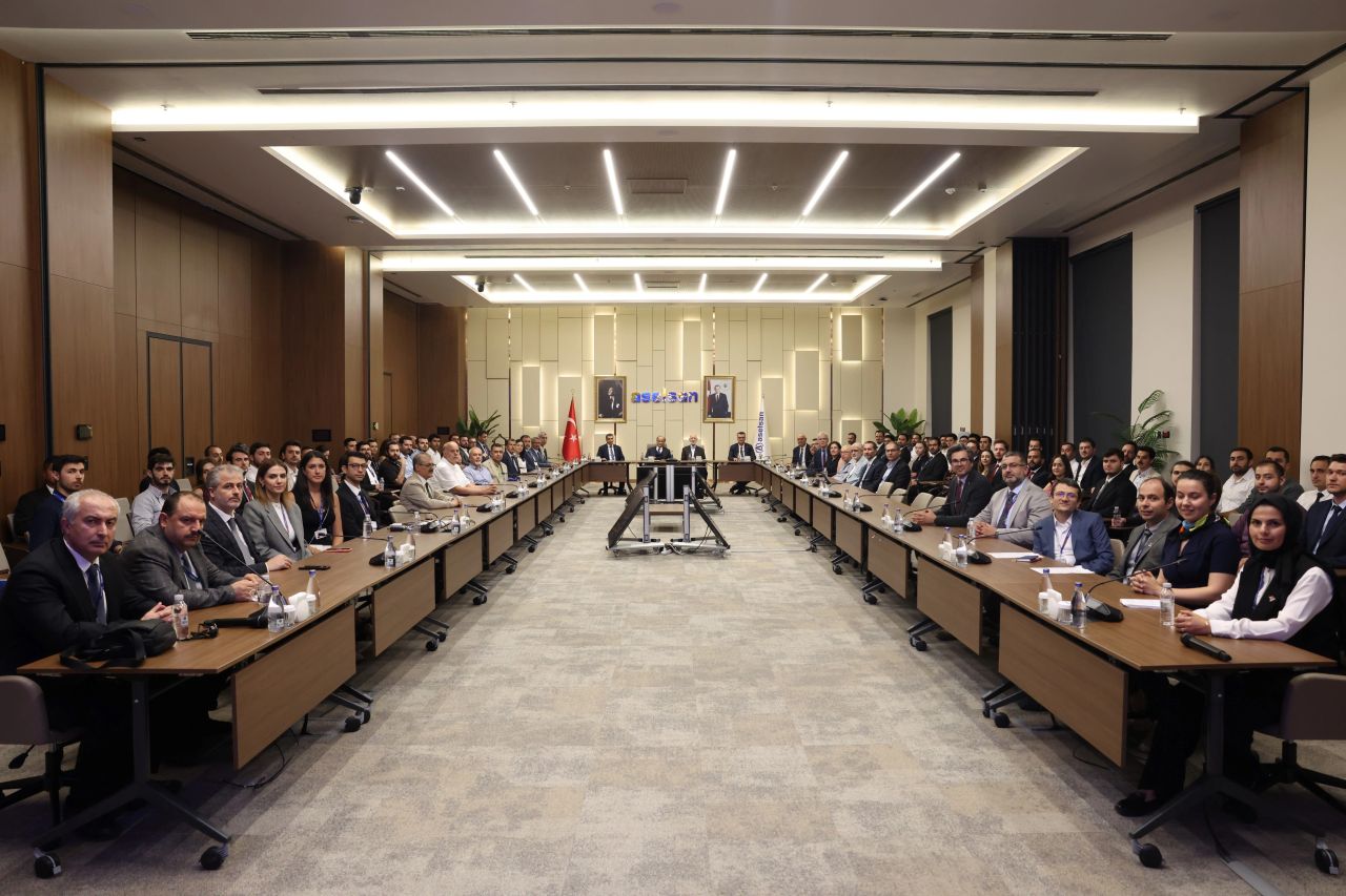 Tören salonundan genel görünüm